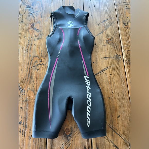 Synergy Endorphin dual super skin size P1 shorty john sleeveless wetsuit - Picture 7 of 14